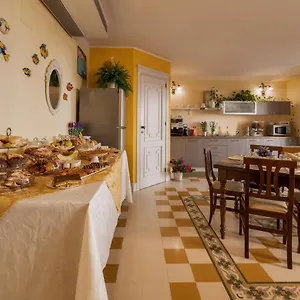 3* Couette-café Casa Manzella